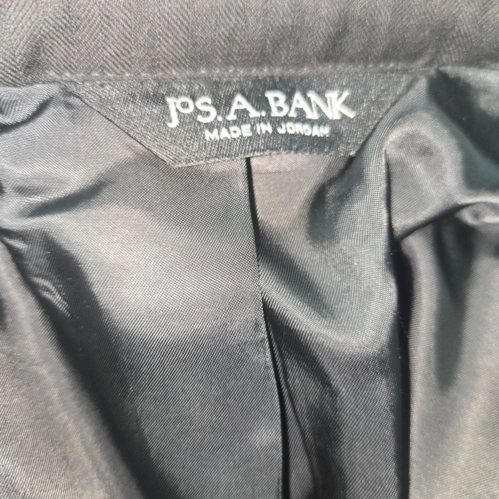 Jos A Bank Signature Collection Blazer Mens 44L Black Herringbone 100% Wool 2B